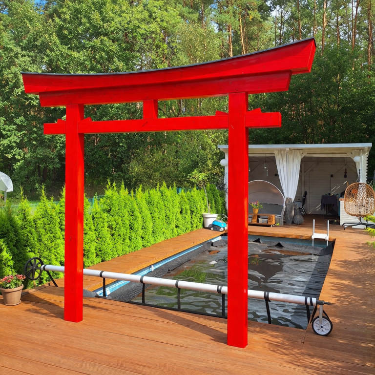 Individuell gefertigte Myōjin Torii aus Holz – traditionell, hochwertig und mit Liebe zum Detail gebaut.
